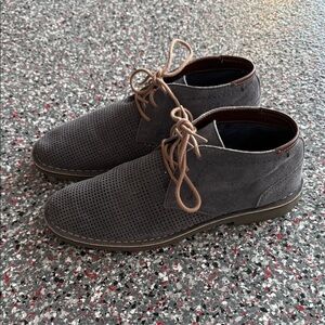 Kenneth Cole Reaction Men's Perforated Suede Chukka Boots in Dark Gray